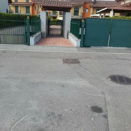 Apartament Peschiera Vacanze